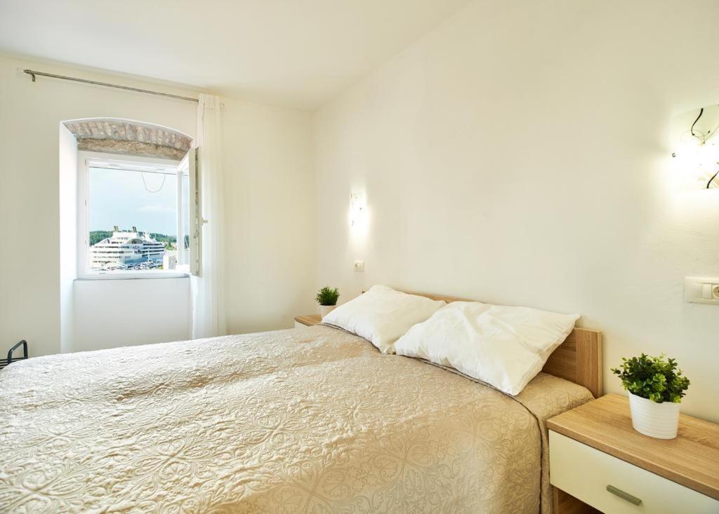 Roviv Apartments In The Old Town By Irundo Rovinj Exterior foto